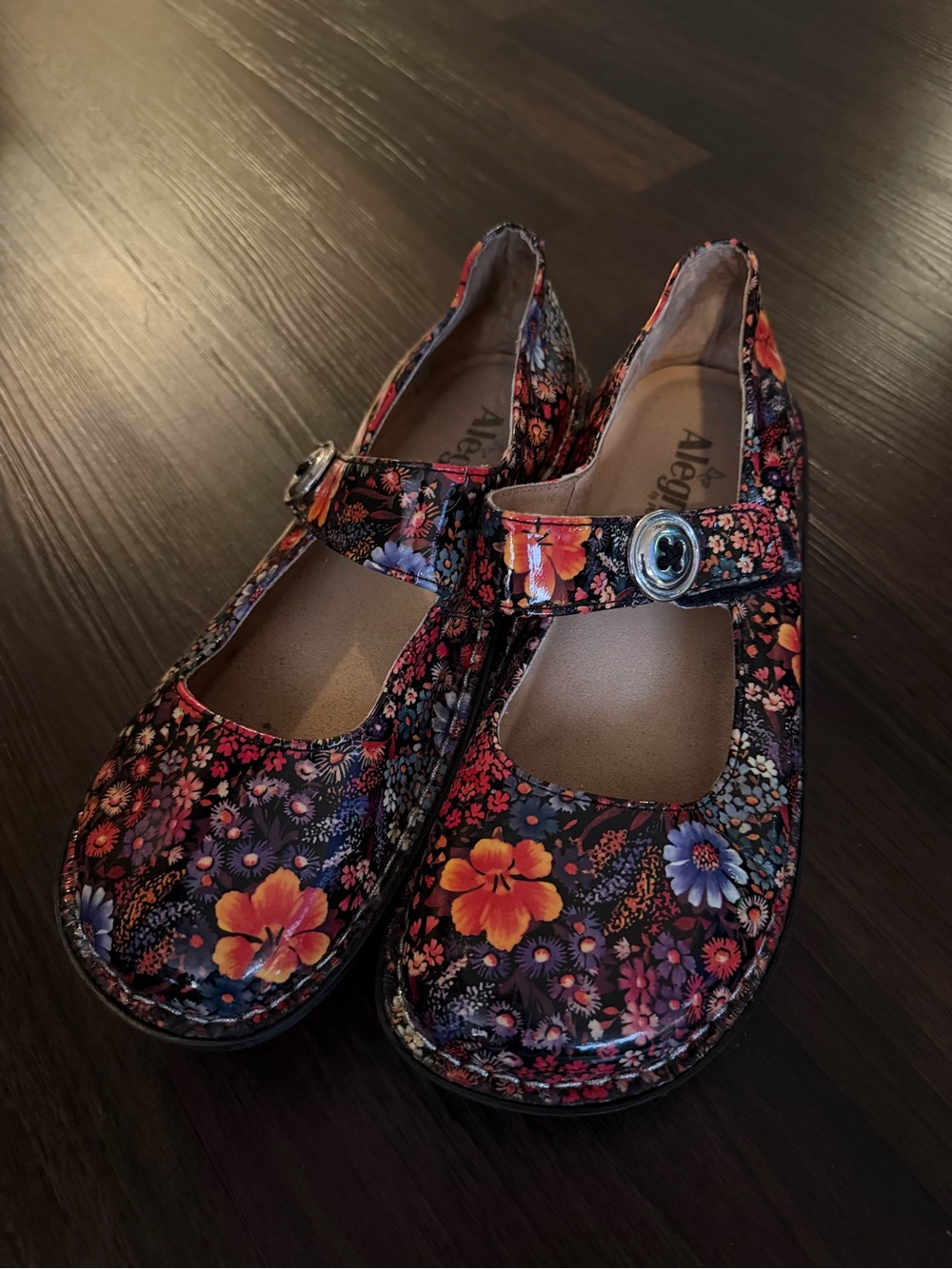 Alegria Paloma Midnight Garden Floral Mary Jane Patent Leather 39 Comfort